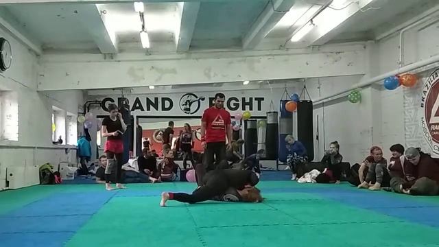 Турнир Fight and Roll Girs_4_05_2019_No Gi_абсолютка_Дьяконова VS Анастасьина