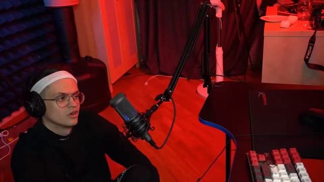 БУСТЕР НЕ ЗНАЕТ ЧТО ДЕЛАТЬ ДАЛЬШЕ... БУСТЕР РАЗМЫШЛЯЕТ О ЖИЗНИ  BUSTER STREAM
