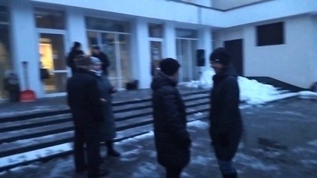 САНОЧКИ... звучит на танцполе в Гомельском парке...10.12.2022года.