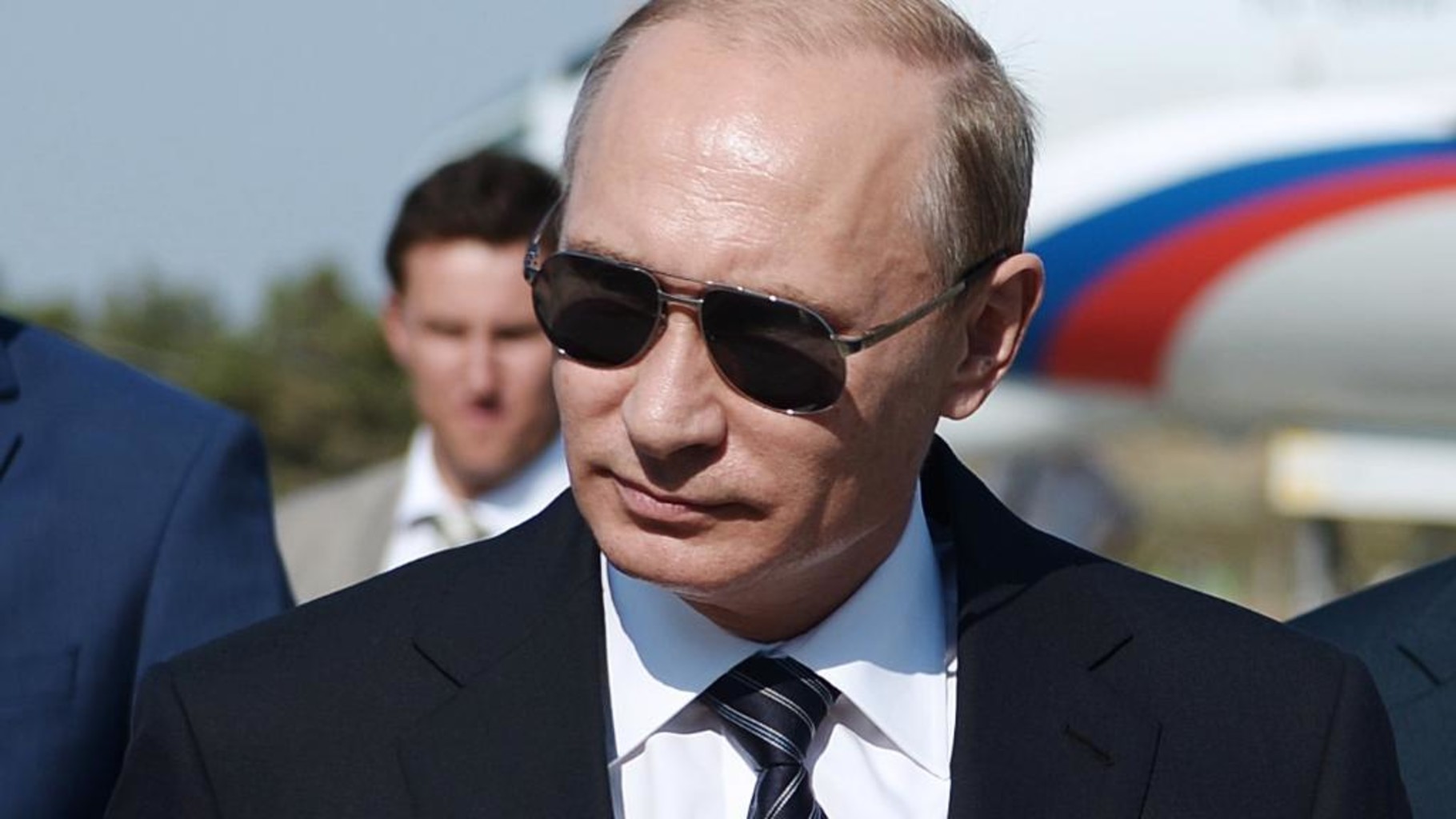 Владимир Путин в очках