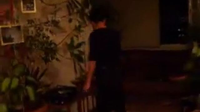 Демонстрация Ци, мастер Лю Фэй. http://chigong-taichi.nethouse.ru/
