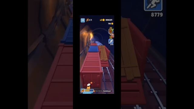 играем в subway surfers