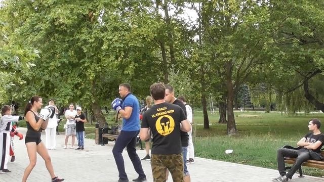 День молодежи 2018, Симферополь, кикбоксинг, работа на лапах 6