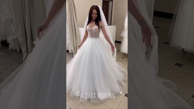 Свадебные платья в Киеве - Свадебный салон Alissia