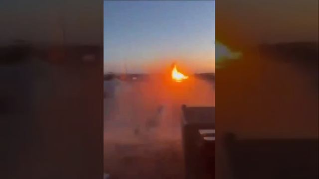 🔥🇮🇱🇵🇸 Доблестные израильские силы обстреливают танками палатки переселенцев в Рафахе !!!