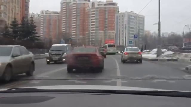 Коробку забыл в спорт переключить