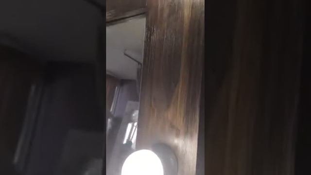 Настенное зеркало 90 х 90 см. цвет Венге