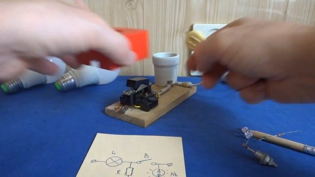 ? ВЫКЛЮЧАТЕЛЬ с ПОДСВЕТКОЙ / Гениально Простая Схема и Её Особенности /