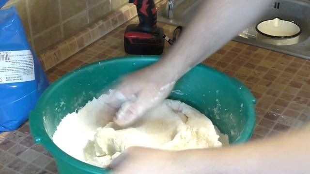 Я делаю канди на инвертированном сиропе вместо меда