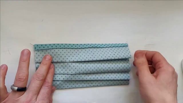 Simple and quick DIY face mask | Einfache Maske zum Selbstmachen | Самая легкая маска своими руками