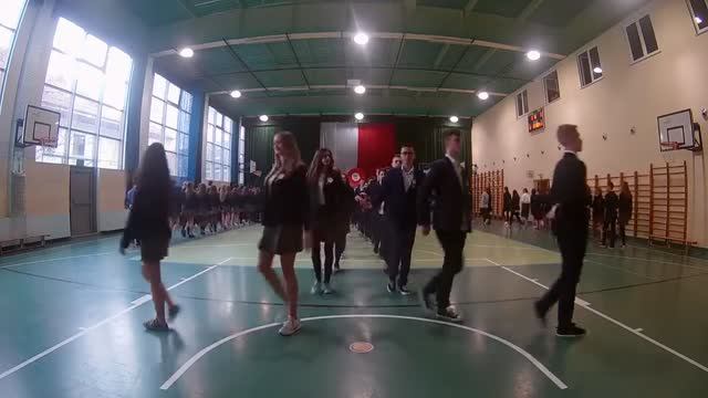 полонез в средней школе Святой Риты в Кракове