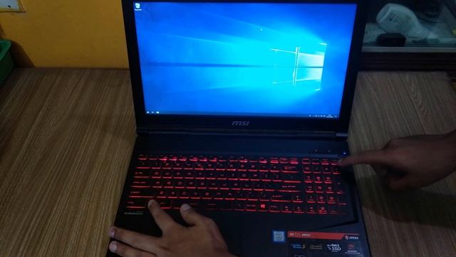 MSI GL63-8RD Core i7-8750H laptop unboxing