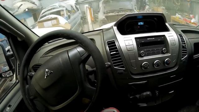 Maxus V80 Cargo interior