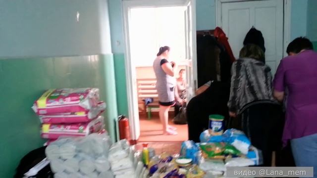 30.06.2015 Горловка. Гуманитарная помощь для детей