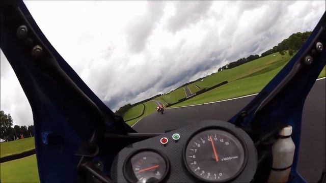 Classic Bike track days CADWELL Park 10/07/2016 RF900