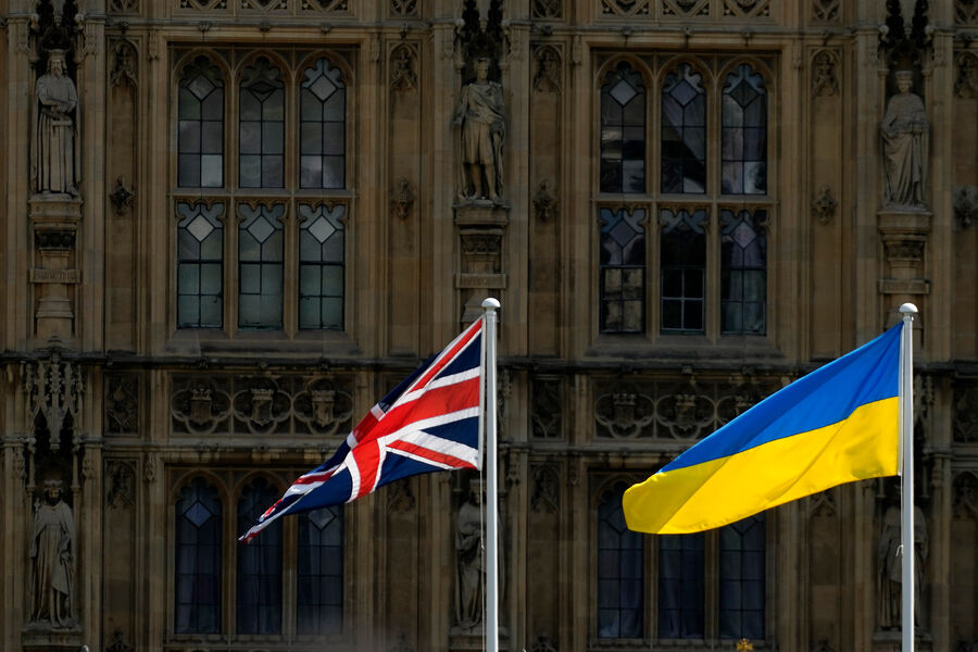 Британии выгодно продолжение конфликта на Украине