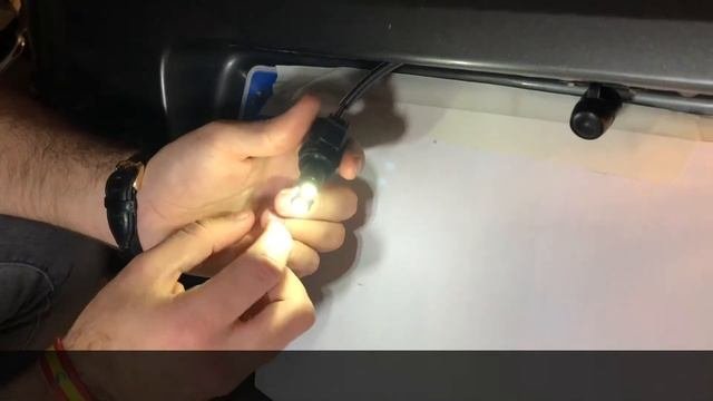 Cambiar Luces De Matricula A LED, Volkswagen POLO