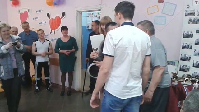 Турнир по гирям памяти Елены Колесовой в Мордвиново. Награждение.