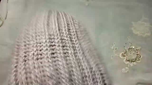 Очень тёплая двойная шапка из Ангоры крючком. Обзор.