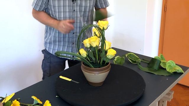 How To Make A Massed Grouped Flower Arrangement