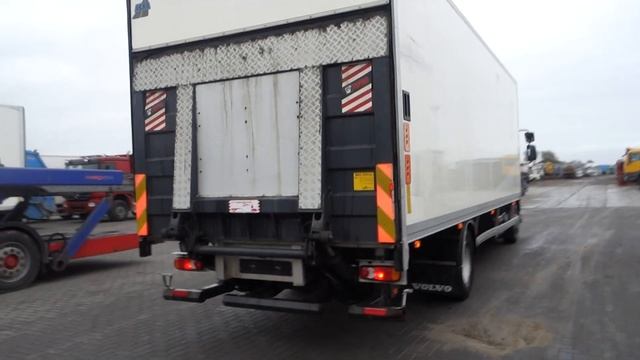 VOLVO FL240 4X2 BOX EURO 5