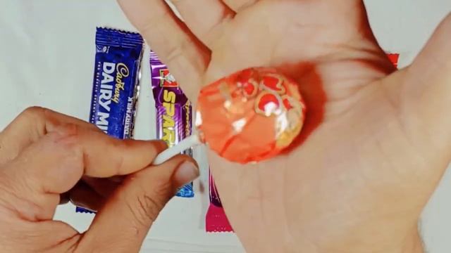 Yummy Candies Opening ASMR ?? Reese's Halloween Candy, Chupa Chups Tongue Painter, Milka Choco Wafe
