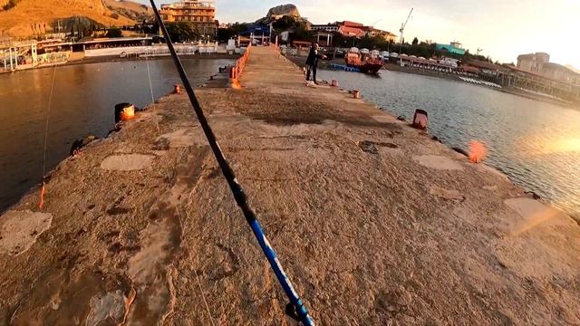 Рыбалка в Судаке на спиннинг! Rockfishing в Крыму!!!