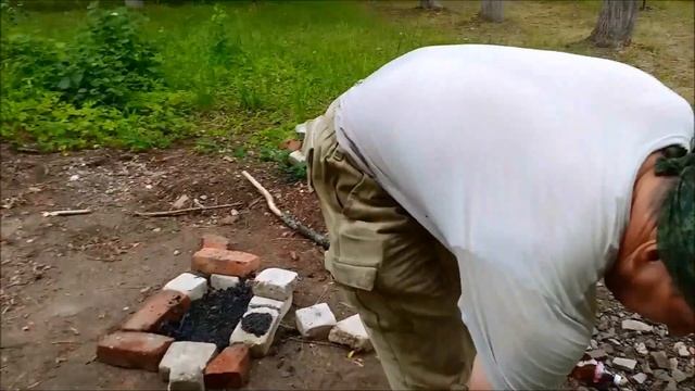 Собрали 13 мешков мусора Делаем туалет