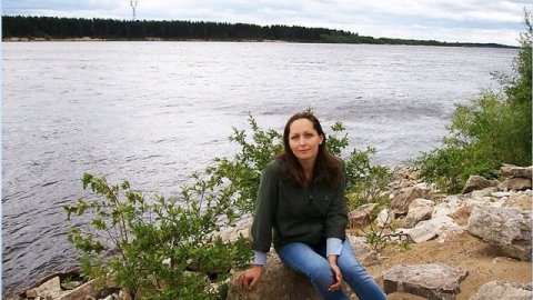 «Под небом голубым... есть город золотой»: выставка картин Ирины Шишовой