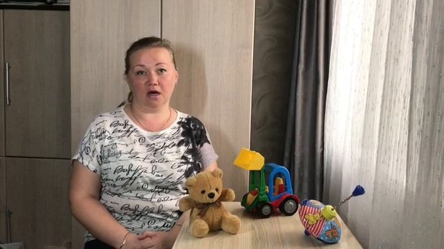 Видеозанятие по лепке в музее игрушек.