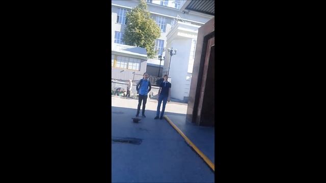 27. Первым Делом Самолеты ну а Девушки Девушки Потом.
