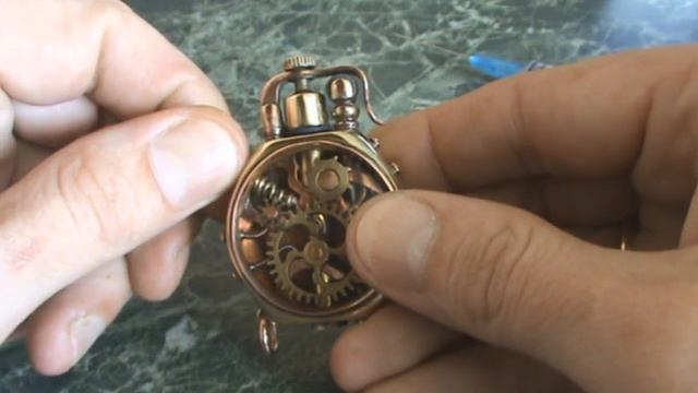 Бензиновая зажигалка 2