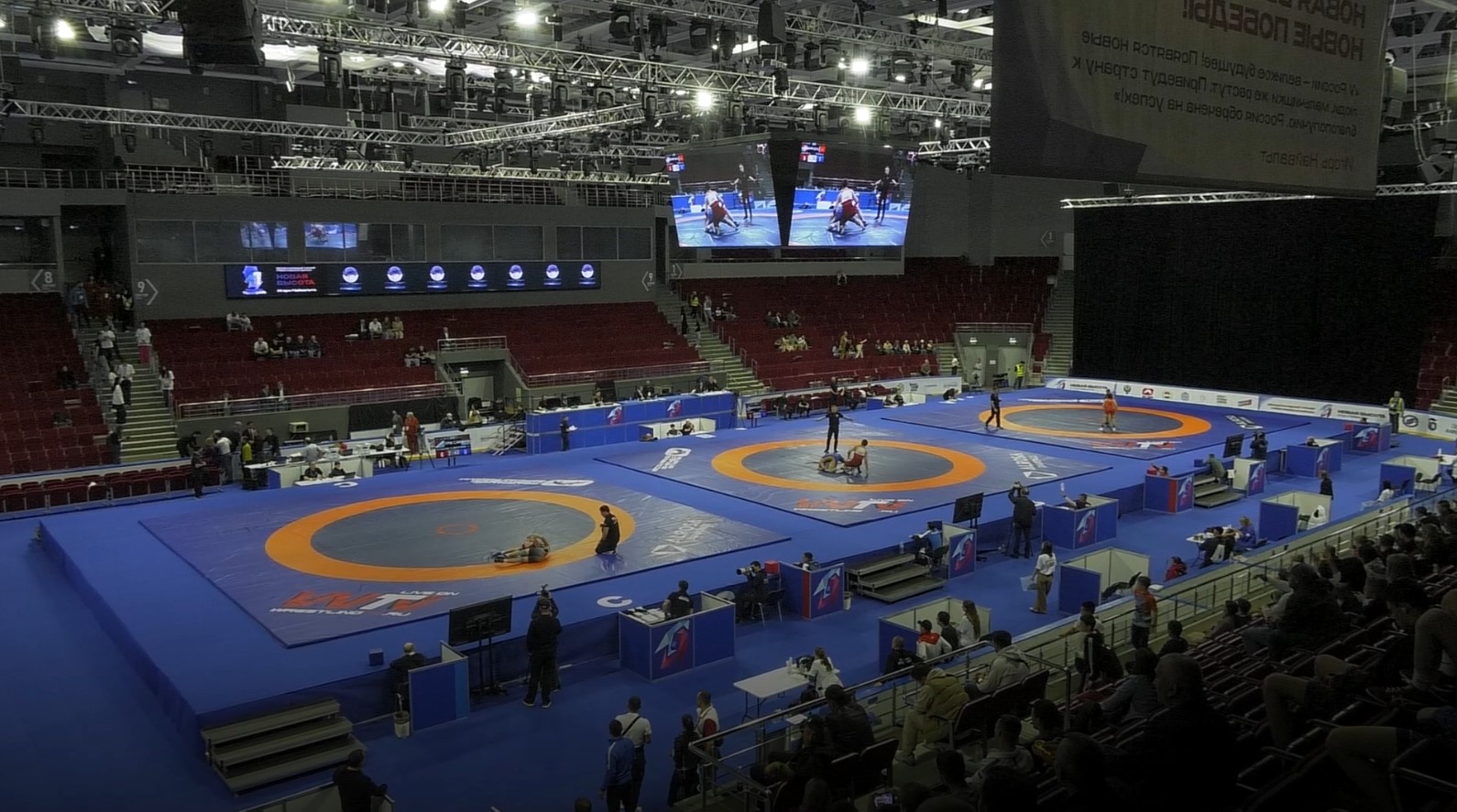 В Самару на турнир по греко-римской борьбе "Новая высота" приехали спортсмены из 10 стран