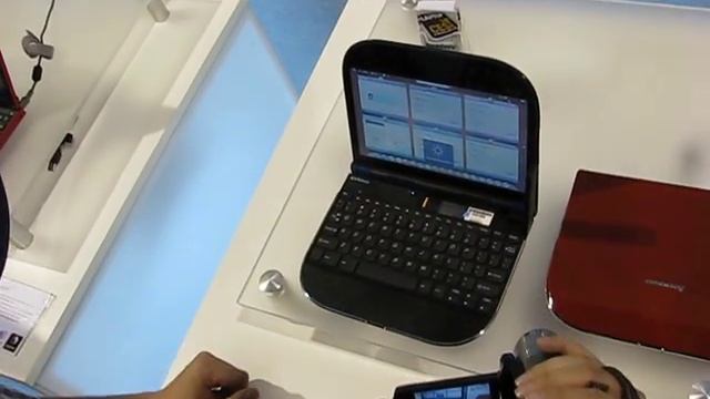 Lenovo Skylight smartbook brief hands-on