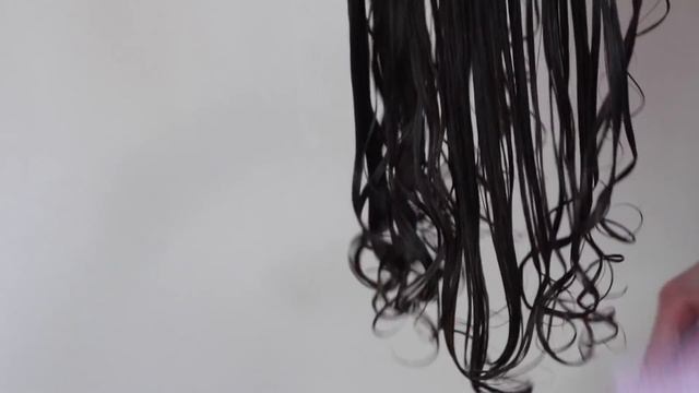 Natural Curly Hair Tutorial | Amrani & Roy