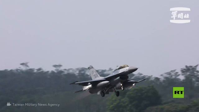 شاهد.. تايوان تطلق صواريخ أمريكية خلال التدريب على المقاتلات قبل أيام من تنصيب الرئيس المنتخب