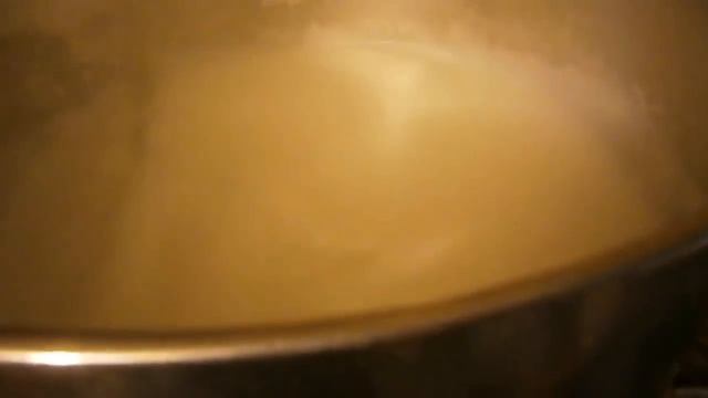 Банка с двумя  дырочками, ПВА не по назначению или  Настоящая сгущенка!