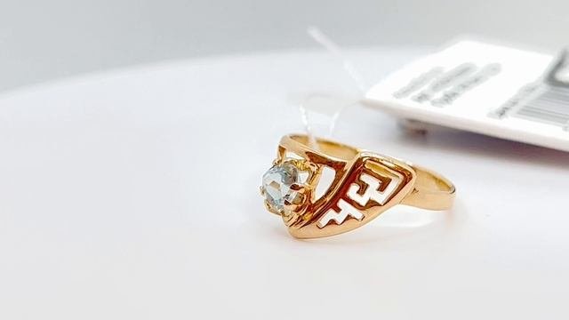 Золотое кольцо с Топазом