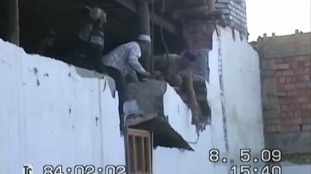 АНДИЙЦЫ.Строительство мечети.mpg