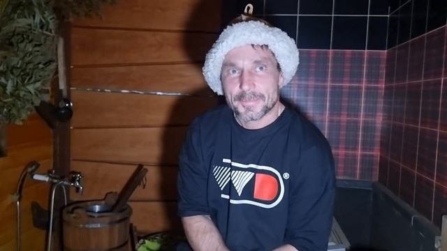 Действующая баня при печном магазине: и попариться и товар лицом показать! Пар и Жар  Саунадизайн.