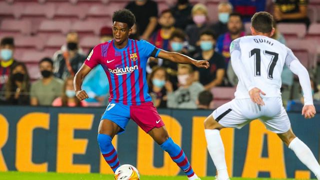 5 Headlines From Barcelona's 1-0 Win Vs. Real Sociedad | Barça Get Ugly Win In San Sebastián