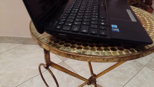 Asus 1215B