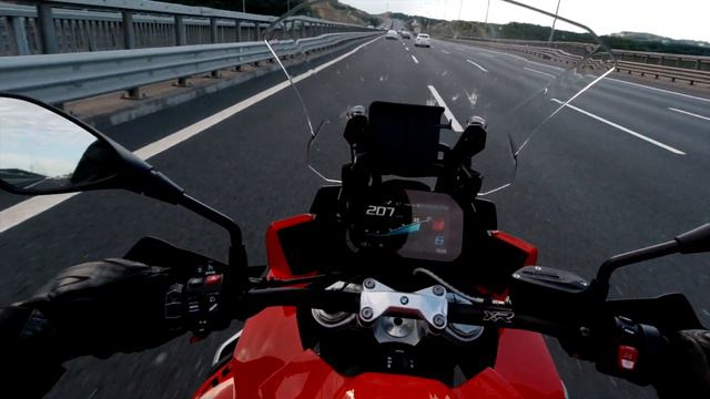 BMW S1000XR Top Speed and stability test