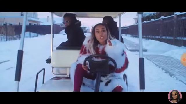 Топ 5 Популярных песен ( в конце кароке я пелаэ