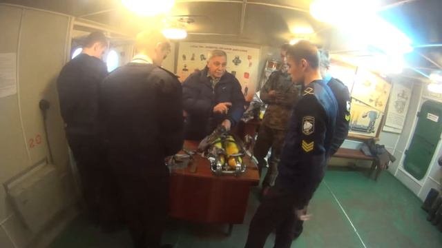 Правильность использования противогаза и воздушного баллона. Теория и практика. УТС. КМРК. 12-СЭ-13