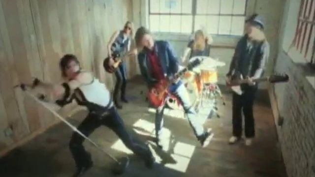 The Last Vegas - Loose Lips OFFICIAL VIDEO