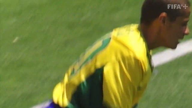 1999 was the YEAR OF SISSI! 🇧🇷 | Sissi