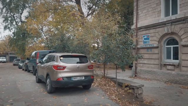 Сталинские дворики, самое сладкое место в Кишиневе, "Букурия", ул. Фрунзе 171, ЖЭК 14,