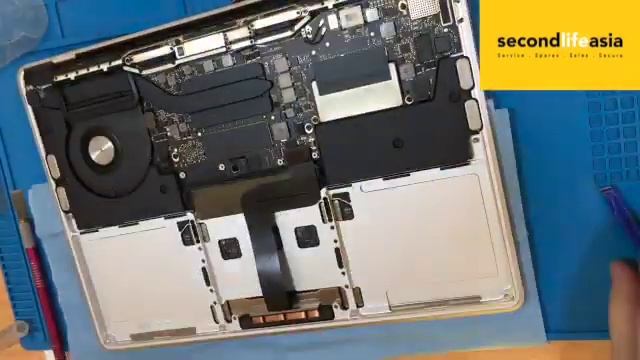 17102022 MacBook Pro 13” A1708 2017 Battery Replacement