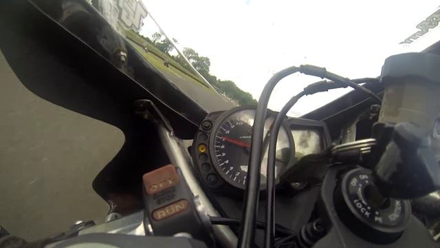 Mallory Park trackday 05/08/16 5th session